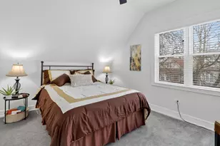 2817 N Sacramento Ave, Chicago, IL 60618 - Photo 19