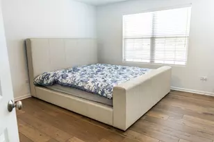 9256 Harlowe Ln, Orland Park, IL 60462 - Photo 5