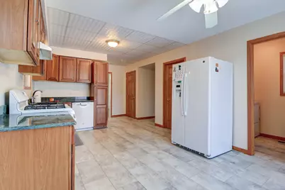 105 S Bluff Street, Albany, IL 61230 - Photo 5