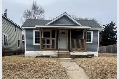 207 Davis Street, Joliet, IL 60436 - Photo 1