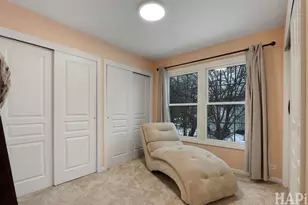 1121 Williamsburg Cir, Grayslake, IL 60030 - Photo 17