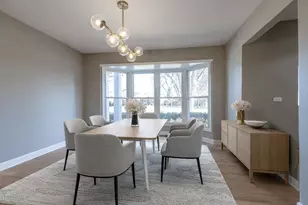 2892 Parkside Dr, Highland Park, IL 60035 - Photo 3