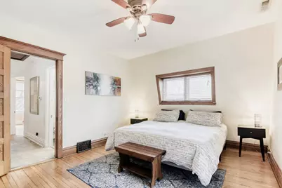 4104 N Central Park Avenue, Chicago, IL 60618 - Photo 15