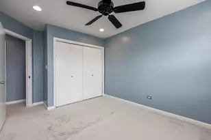 2612 W Pratt Blvd, Chicago, IL 60645 - Photo 17