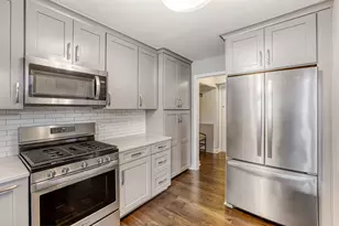 2222 Seaver Ln, Hoffman Estates, IL 60169 - Photo 11