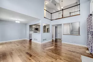 2222 Seaver Ln, Hoffman Estates, IL 60169 - Photo 9