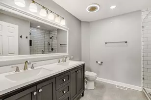 2222 Seaver Ln, Hoffman Estates, IL 60169 - Photo 19