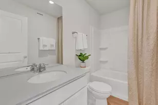 2256 Horseshoe Cir, Naperville, IL 60564 - Photo 13