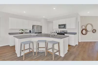 2256 Horseshoe Circle #9104, Naperville, IL 60564 - Photo 5