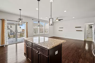 4324 Silver Bell Court, Naperville, IL 60564 - Photo 5