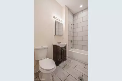 9101 S Beverly Avenue #A, Chicago, IL 60620 - Photo 5