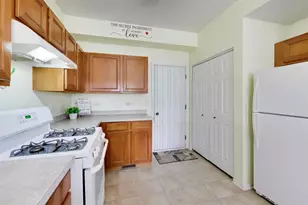 3003 Roxbury Ct, Joliet, IL 60435 - Photo 9