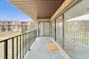 1 The Ct Of Harborside Ct, Northbrook, IL 60062 - Photo 21