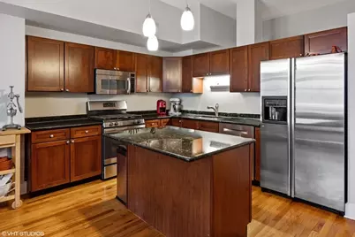 165 N Canal Street #918, Chicago, IL 60606 - Photo 7