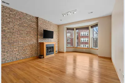 6649 S Maryland Avenue #2W, Chicago, IL 60637 - Photo 3