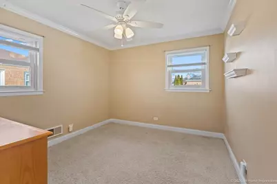 5004 Harnew Road S, Oak Lawn, IL 60453 - Photo 15