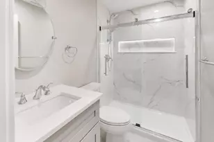 2154 W Erie St, Chicago, IL 60612 - Photo 27