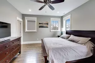 2154 W Erie St, Chicago, IL 60612 - Photo 13