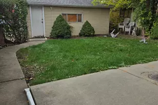 5600 N Mango Ave, Chicago, IL 60646 - Photo 5