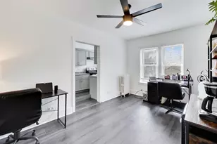 126 Clyde Ave, Evanston, IL 60202 - Photo 5