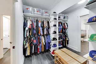 126 Clyde Ave, Evanston, IL 60202 - Photo 17