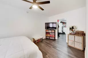 126 Clyde Ave, Evanston, IL 60202 - Photo 13