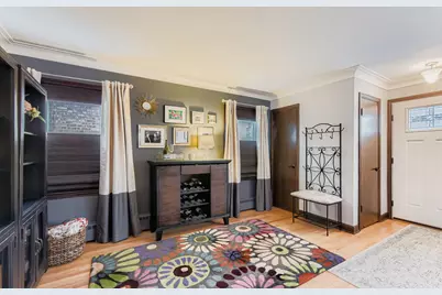 10030 S Washtenaw Avenue, Chicago, IL 60655 - Photo 5