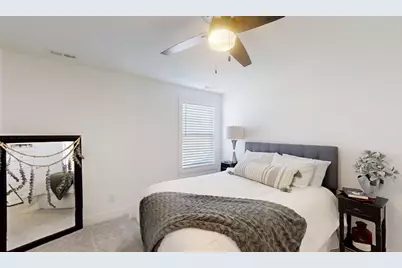 1 Deerfield Court, Bloomington, IL 61705 - Photo 33