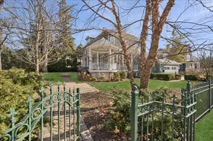 875 Gordon Terrace, Winnetka, IL 60093 - Photo 3