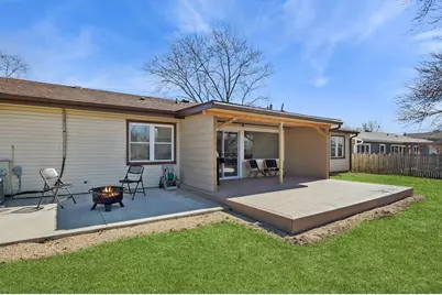 5308 Cinema Drive W, Hanover Park, IL 60133 - Photo 15