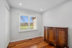 5308 Cinema Dr W, Hanover Park, IL 60133 - Photo 13