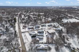 800 Ingalton Ave, West Chicago, IL 60185 - Photo 35