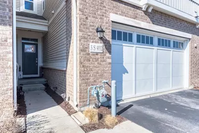 3S492 Barkley Avenue #19-4, Warrenville, IL 60555 - Photo 3