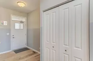 3S492 Barkley Ave, Warrenville, IL 60555 - Photo 5