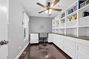 6767 Greenleaf St, Woodridge, IL 60517 - Photo 3