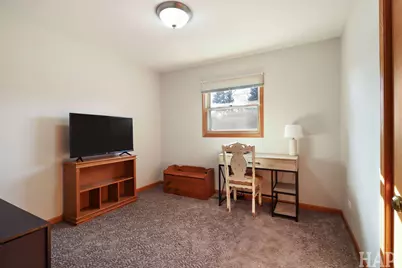 38689 N Boulevard View Avenue, Wadsworth, IL 60083 - Photo 15