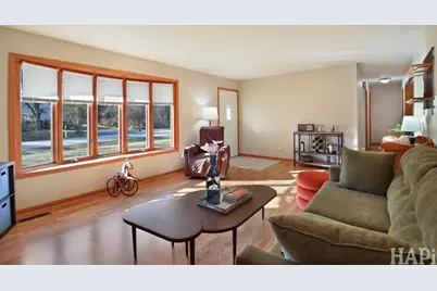 38689 N Boulevard View Avenue, Wadsworth, IL 60083 - Photo 3