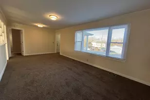 378 Council Trail, Lake in the Hills, IL 60156 - Photo 3