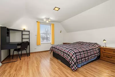 128 S Michigan Avenue, Addison, IL 60101 - Photo 13