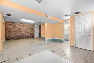 128 S Michigan Ave, Addison, IL 60101 - Photo 19