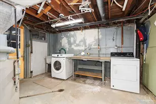 128 S Michigan Ave, Addison, IL 60101 - Photo 21