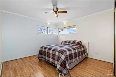 128 S Michigan Avenue, Addison, IL 60101 - Photo 9