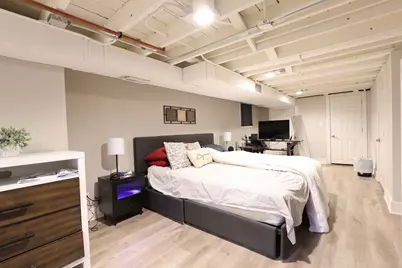 1426 Gunderson Avenue, Berwyn, IL 60402 - Photo 15