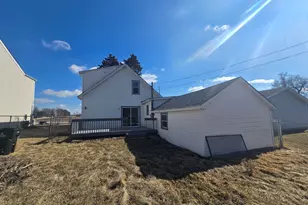 4311 E Wonder Lake Rd, Wonder Lake, IL 60097 - Photo 5