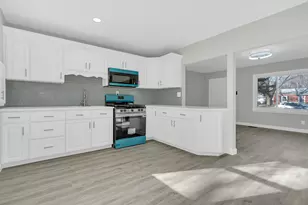 104 Louis Rd, Joliet, IL 60433 - Photo 7