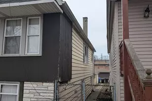 10431 S Ave F, Chicago, IL 60617 - Photo 3