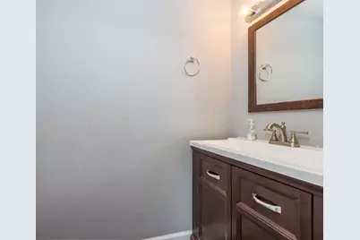 2053 Westview Lane, Round Lake Beach, IL 60073 - Photo 9