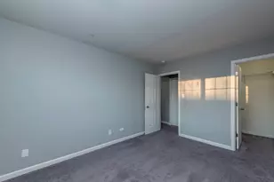 2053 Westview Ln, Round Lake Beach, IL 60073 - Photo 15