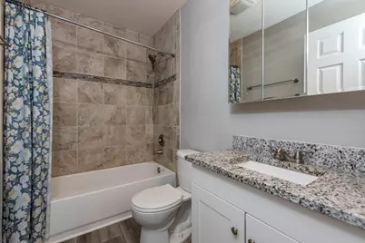 2053 Westview Lane, Round Lake Beach, IL 60073 - Photo 11