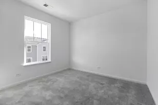 530 Wolverine Dr, Aurora, IL 60502 - Photo 13